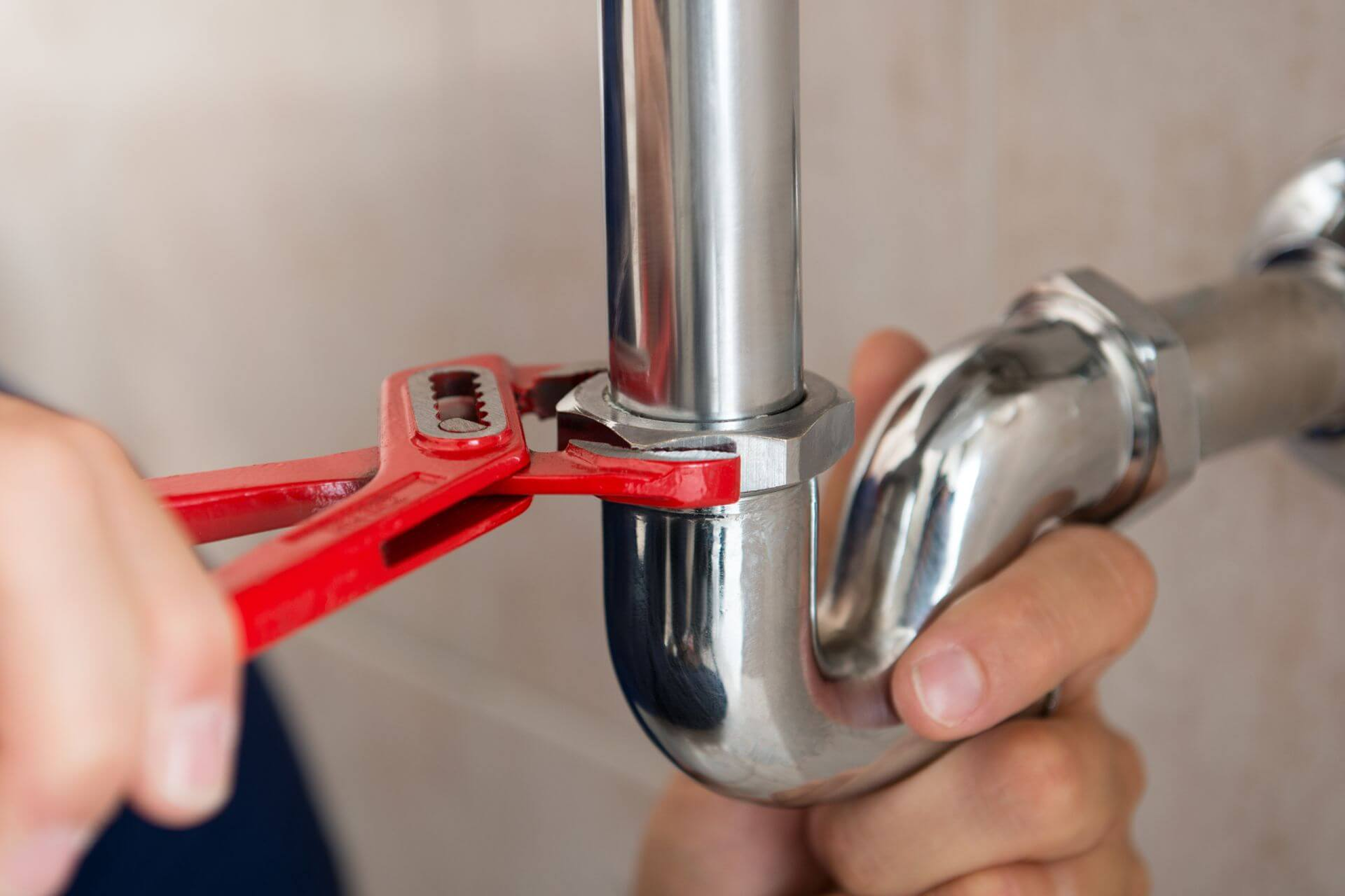 plumbing at kitchen