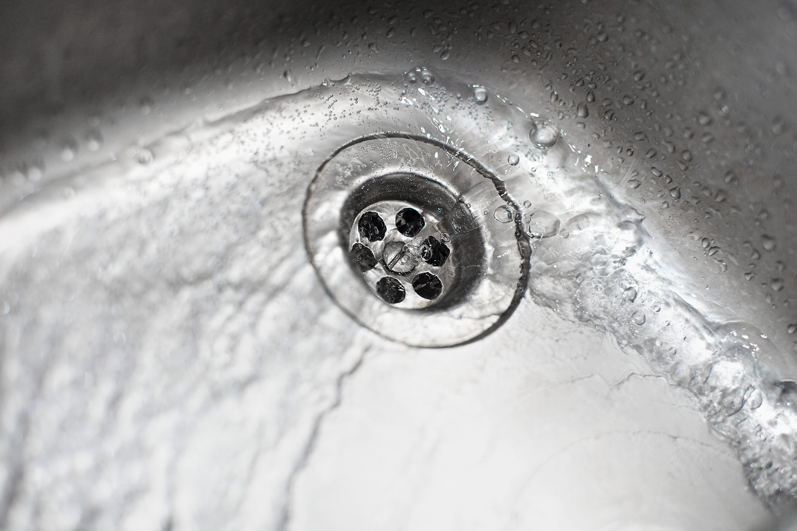 Water going down from the sink